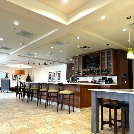 Hilton Garden Inn ווסט צ'סטר מראה חיצוני תמונה