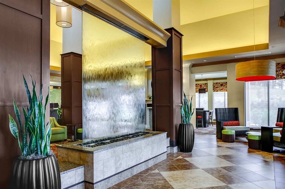 Hilton Garden Inn ווסט צ'סטר מראה חיצוני תמונה